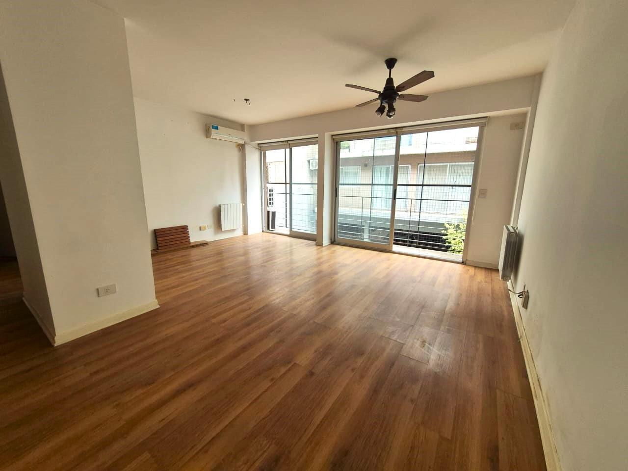 Foto de San Isidro, Muy lindo Departamento en venta, 1/2 dormitorios con cochera, imagen 3