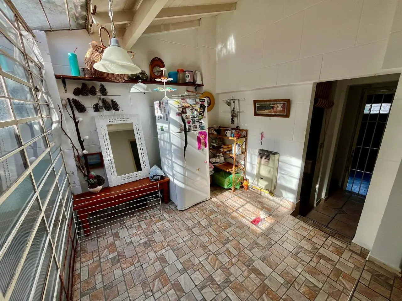 La Lucila Casa en venta, en buen estado en 1 planta, 3 dormitorios 4