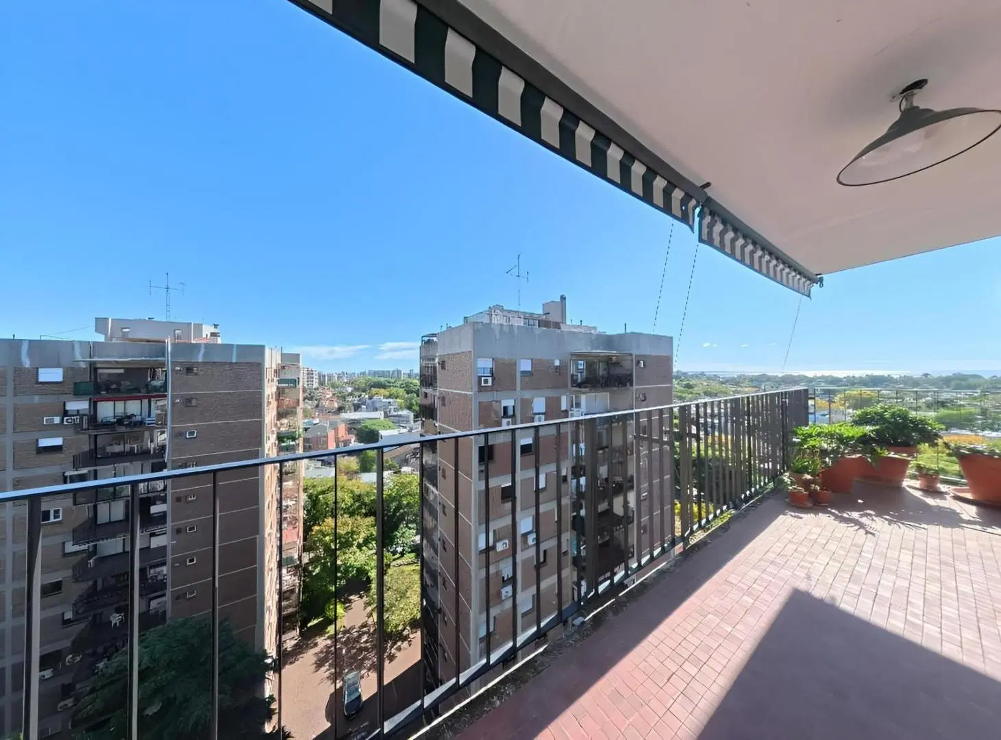 Departamento en Venta Acassuso Vias a Santa Fe, Vista al Río, 3 dormitorios, depend, quincho propio 3