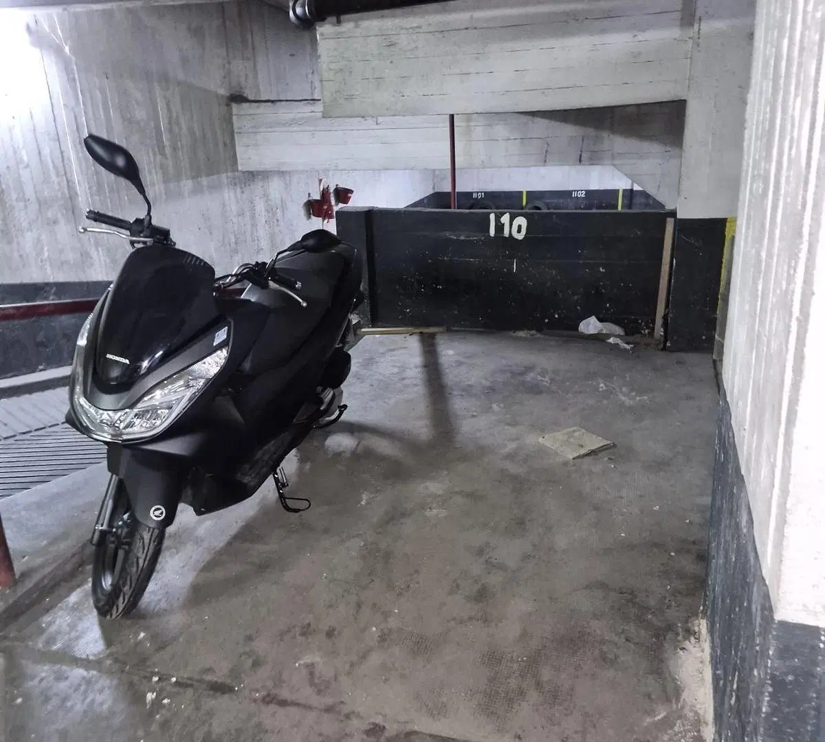 Cochera en venta en Acassuso vías a Santa Fe 2