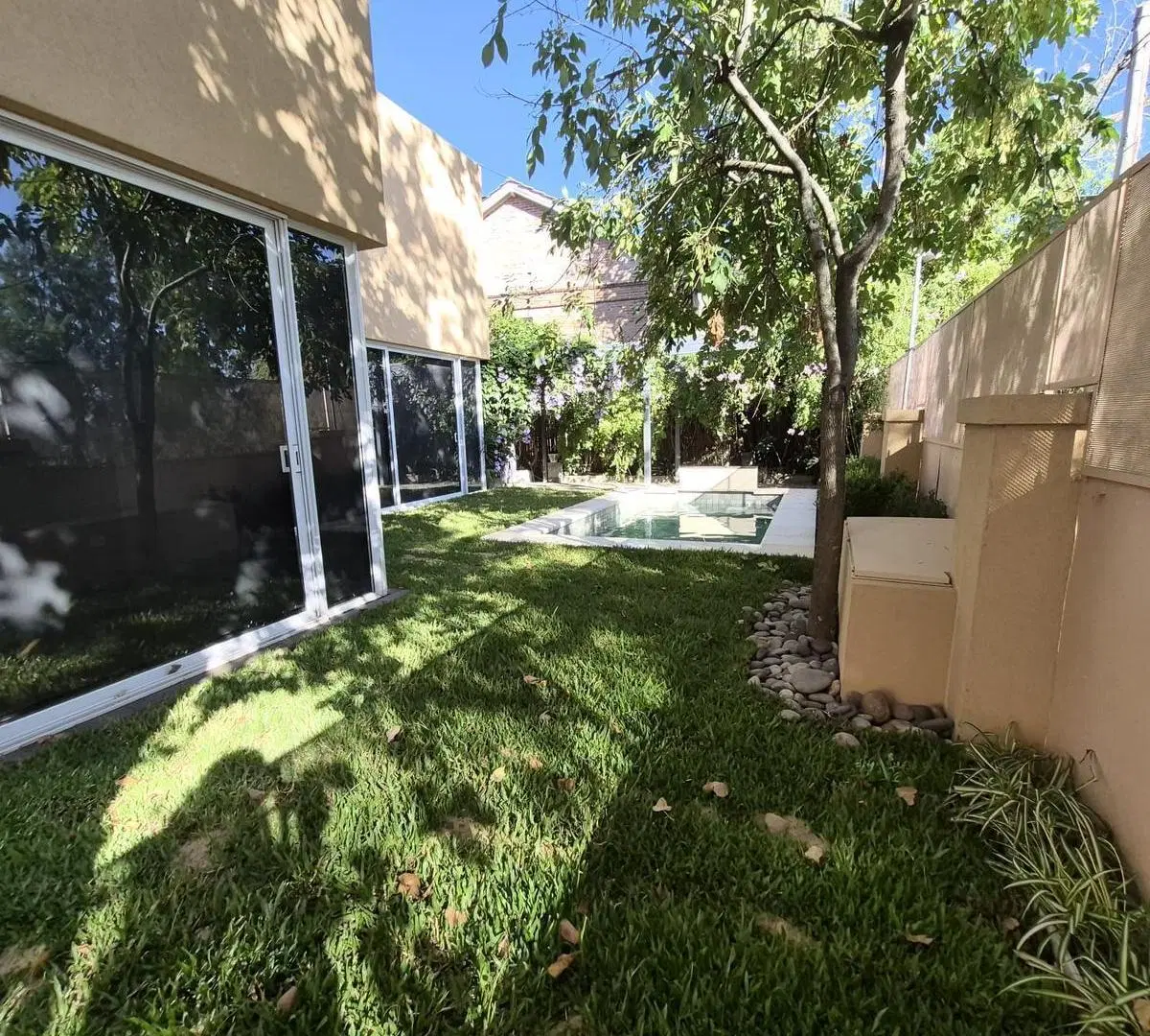 Barrio Privado Barrancas de San Isidro, moderna y funcional casa en Venta en Impecable estado! 3