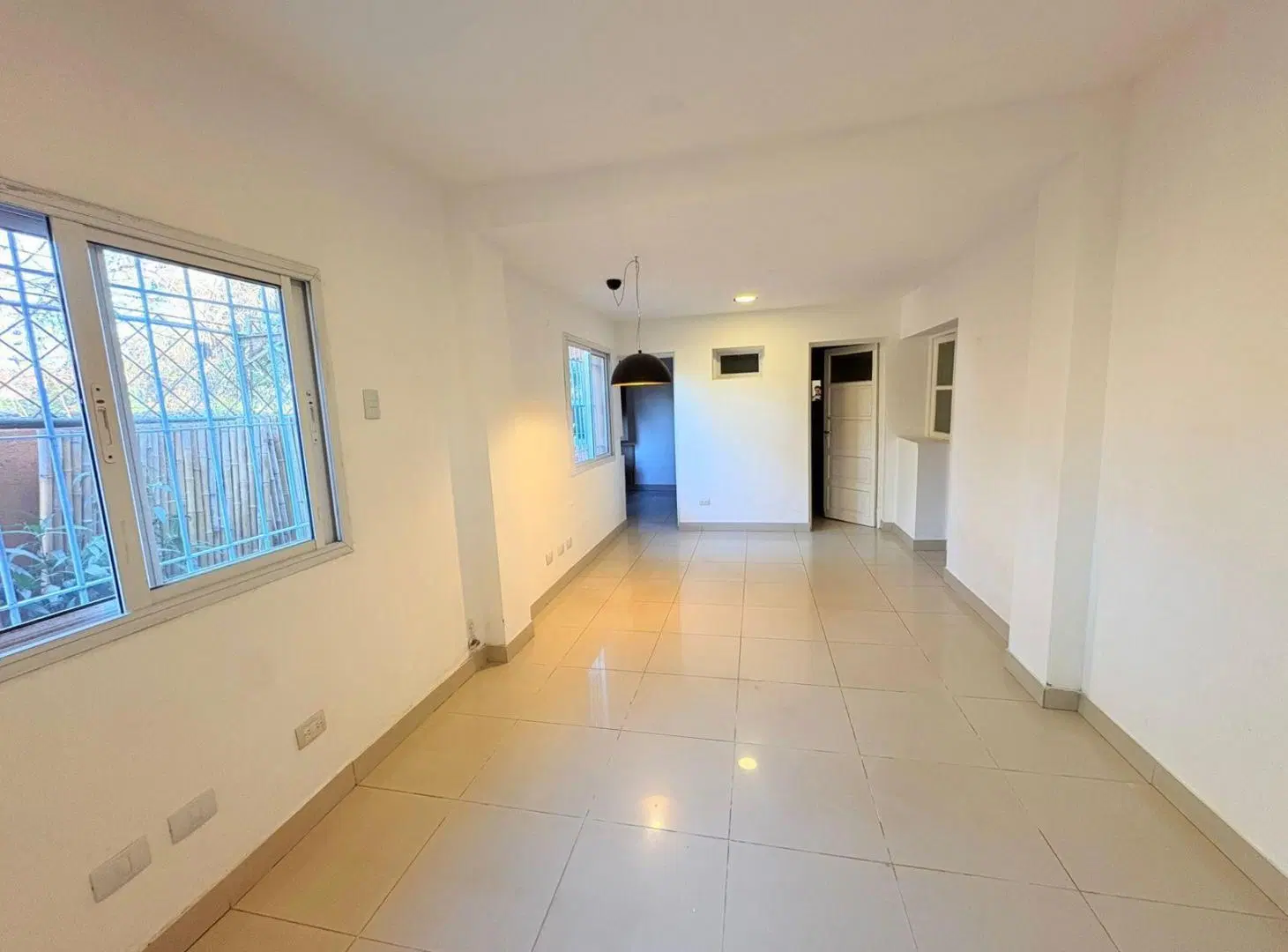 San Isidro, Ph en muy buen estado en Venta con 2 dormitorios, patio 3