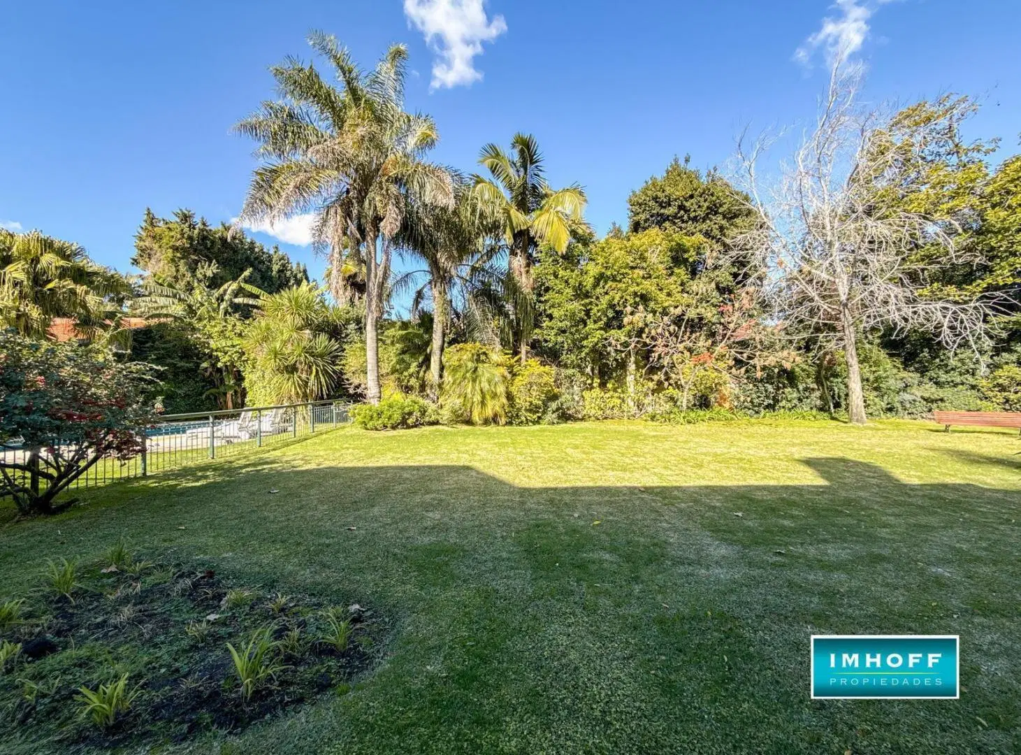 Martinez Libertador al río, excelente casa en venta sobre 900 metros de Lote y 640 mts cubiertos 4