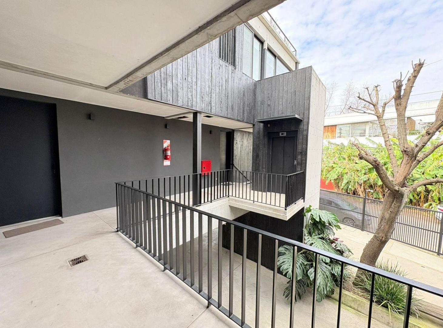 Foto de Acassuso, Departamento/ Oficina en venta en excelente Zona. Apto, imagen 3