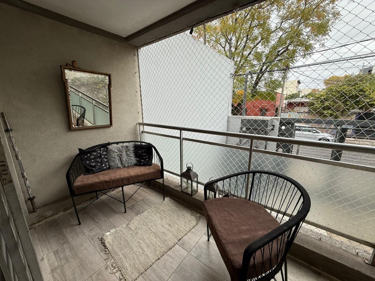 Foto de San Isidro, Departamento en alquiler de 3 ambientes con cochera, imagen 2