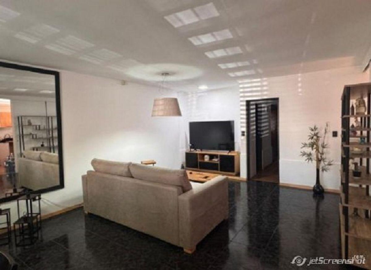 Foto de Impecable casa lista para habitar: diseño, confort y estado excelente, imagen 3