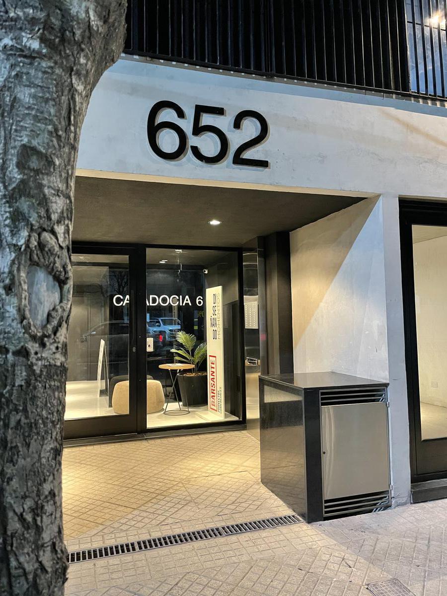Imperdible departamento a estrenar ubicado sobre Ovidio Lagos al 600 excelentes terminaciones
