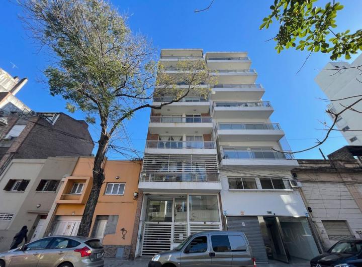 Departamento de un dormitorio en Alquiler amoblado ubicado sobre Balcarce 1300 1