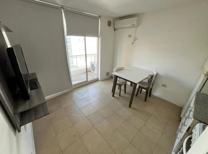 Departamento de un dormitorio en Alquiler amoblado ubicado sobre Balcarce 1300 5