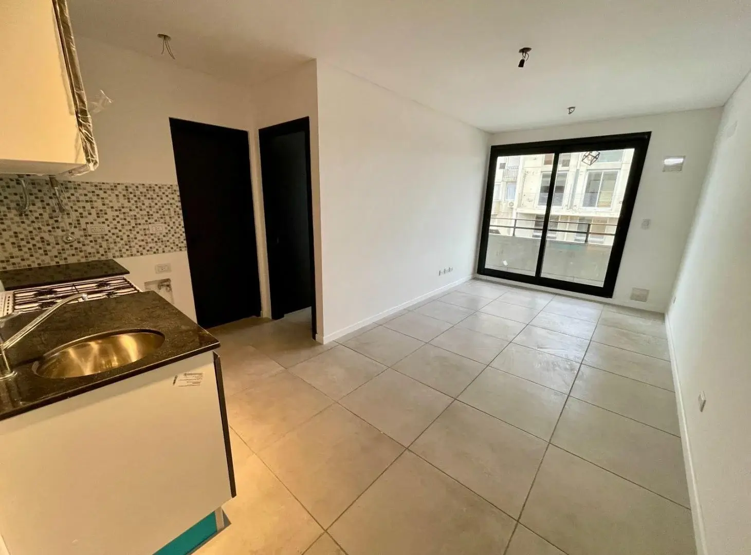 Departamento de un dormitorio en alquiler Pichincha Rosario Ovidio Lagos 100 1