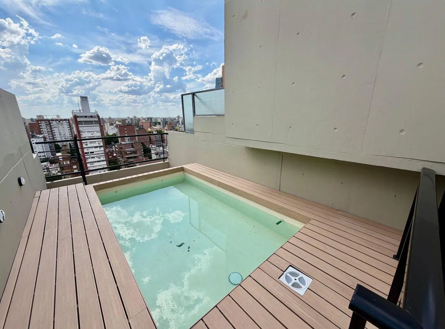 Departamento en Santiago y Pellegrini Rosario Alquiler Piscina Parrilla 4