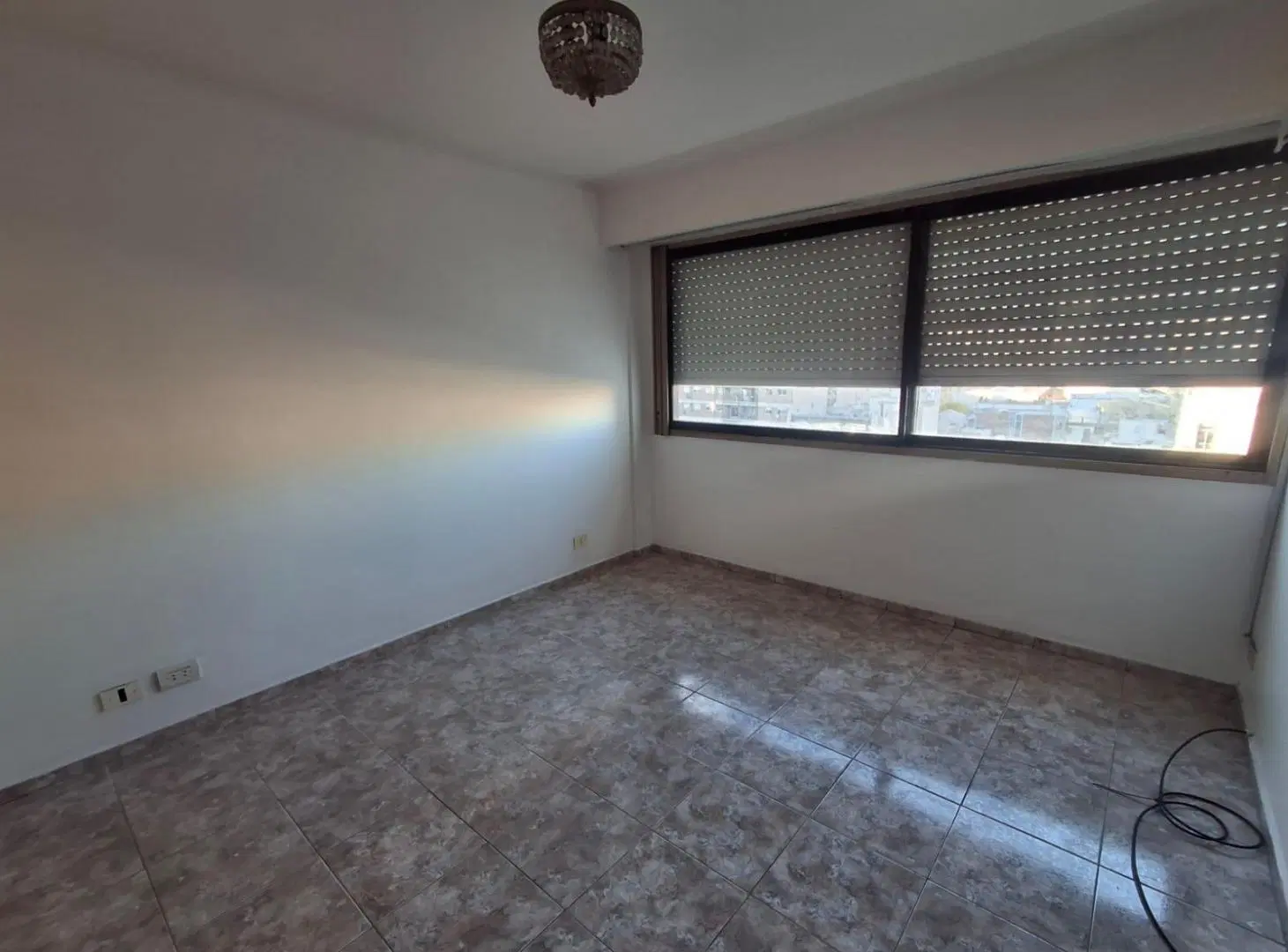 Departamento en alquiler de dos dormitorios en San lorenzo al 900 4