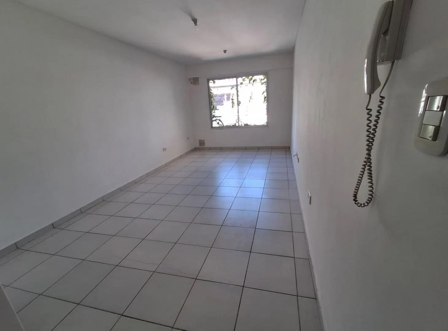 Excelente monoambiente en Alquiler ubicado en el centro de Rosario 9 de Julio 1300 3