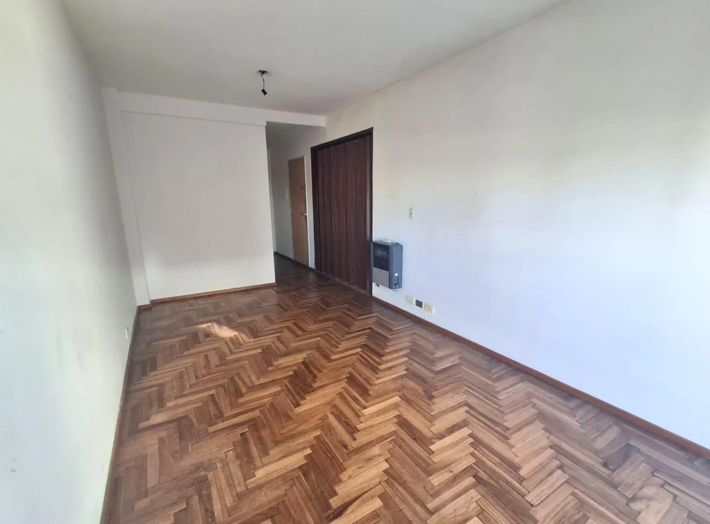 Departamento de un dormitorio en alquiler Italia al 1200 2