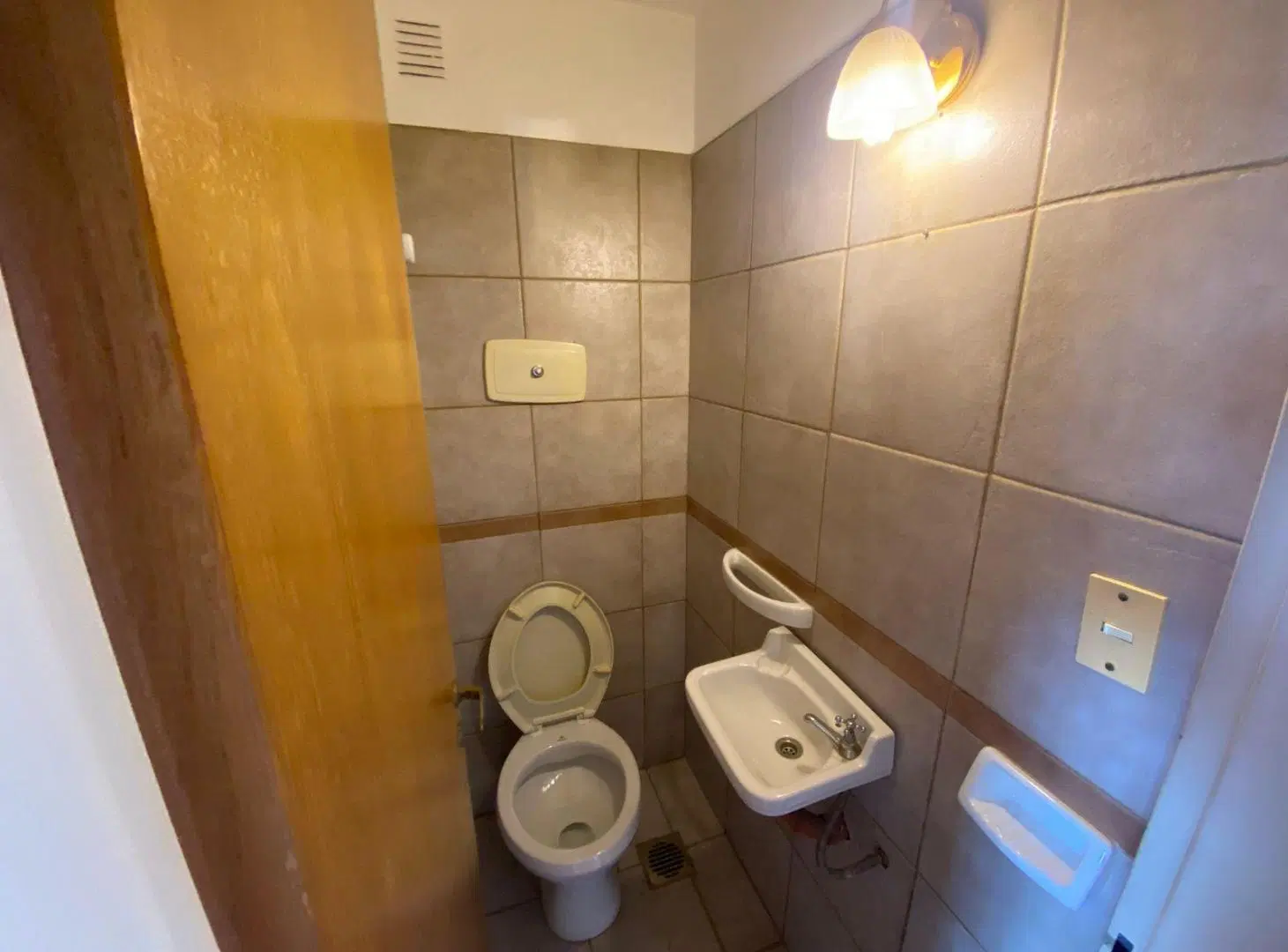 Departamento de dos dormitorios con cochera en Alquiler y Venta Salta 2300 Rosario Apto Credito 2