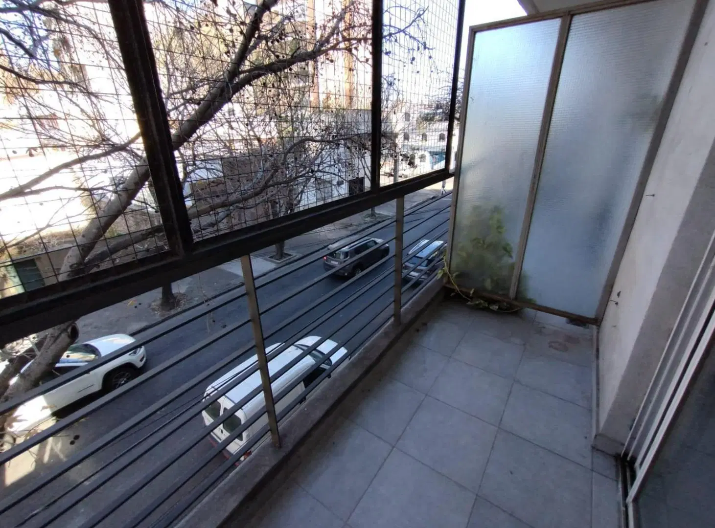 Alquiler Departamento con balcón al frente en Barrio Lourdes 3 de Febrero 2600  Rosario 4