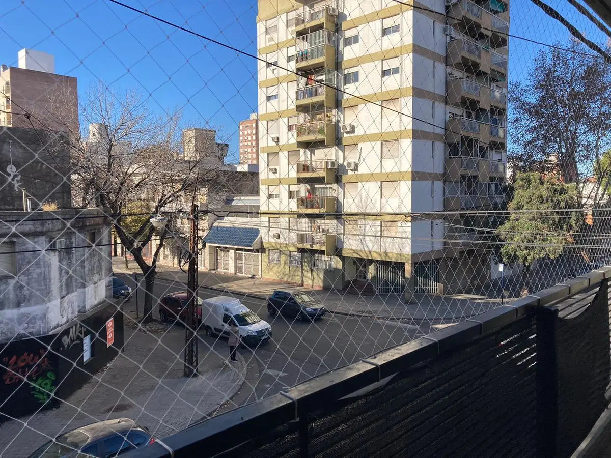 Departamento de un dormitorio en alquiler Iriondo y San Juan Rosario Echesortu 2