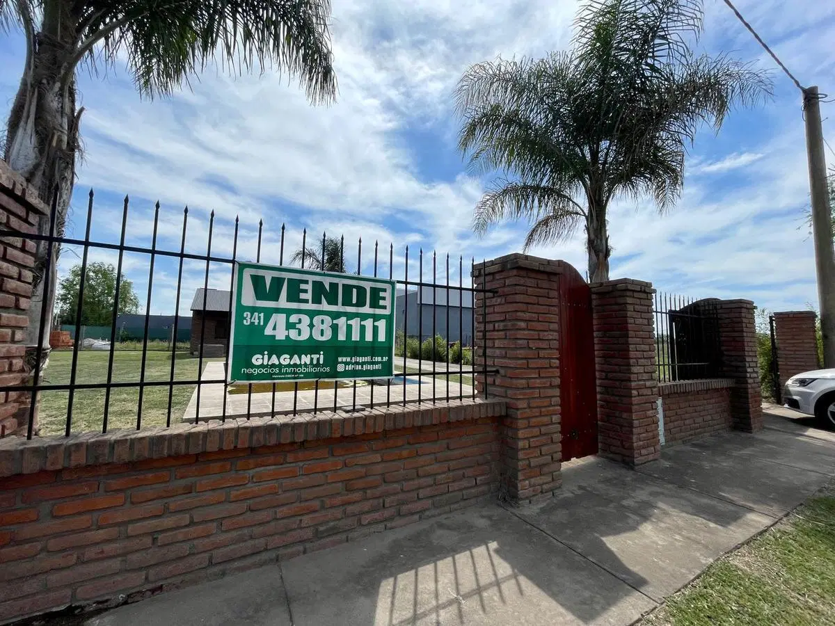 Excelente casa en Alquiler Lote 360 m2 en Tierra de sueños 2 Roldan 5