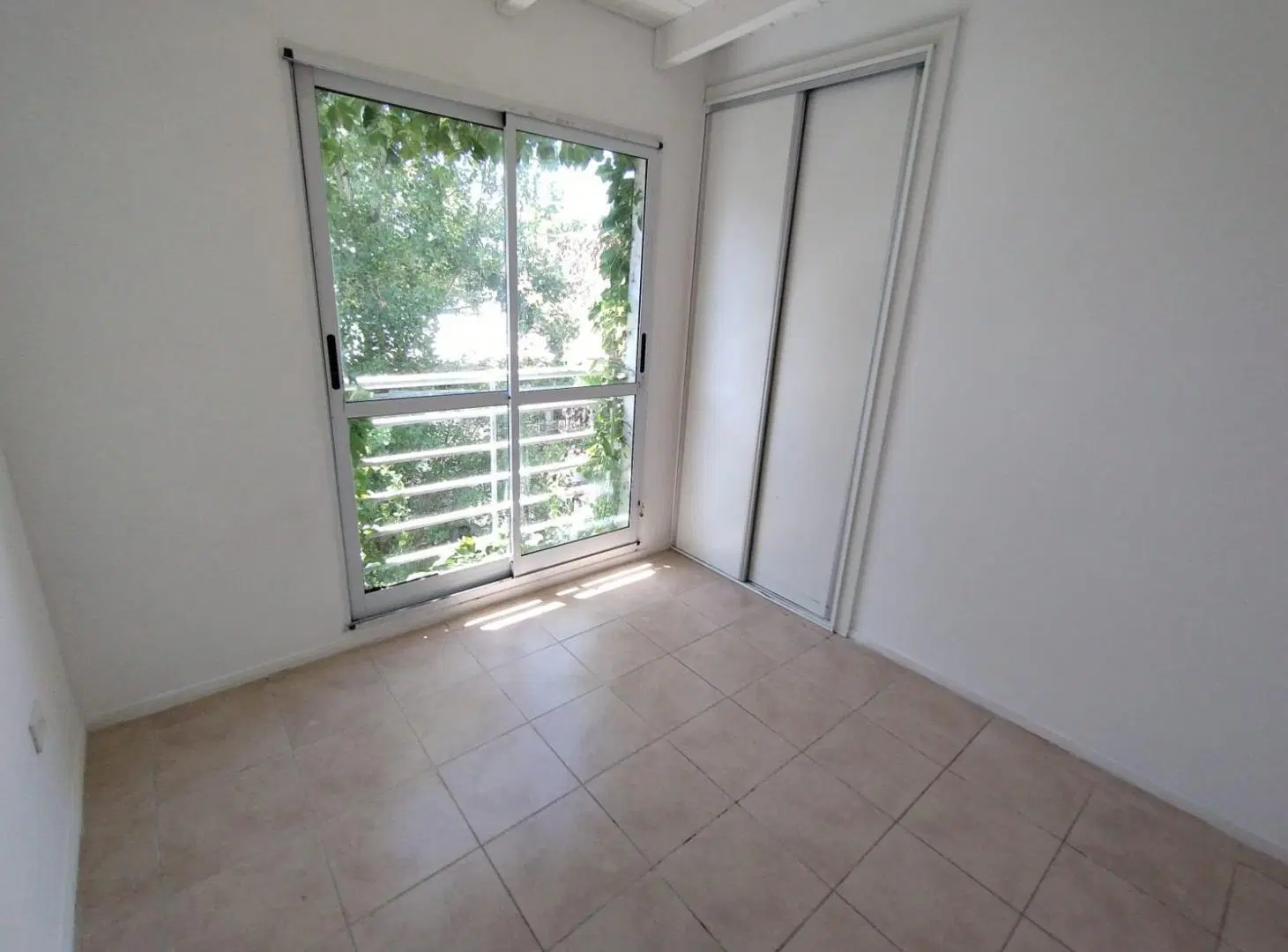 Departamento de un dormitorio en alquiler Lavalle 1300 Rosario 3