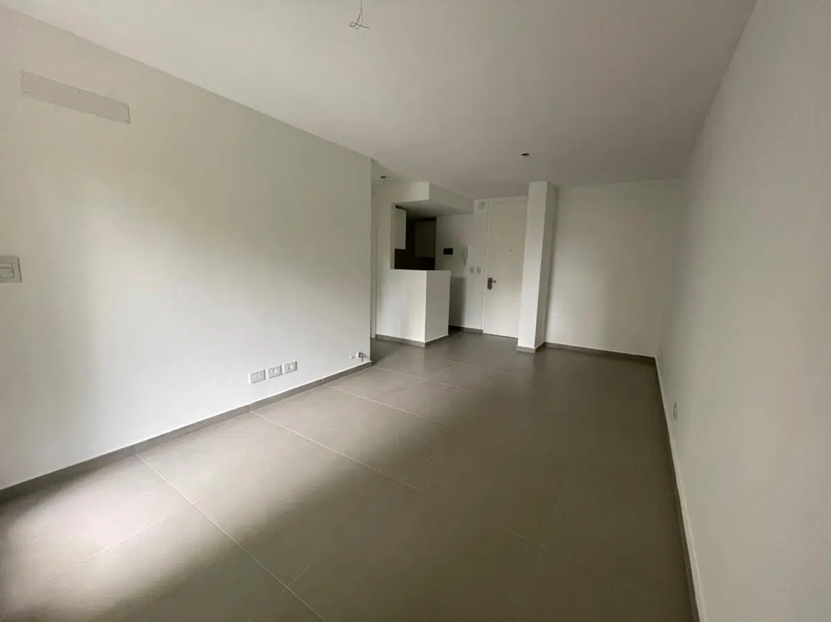 Excelente departamento de un dormitorio en alquiler y venta  Santiago al 500 5