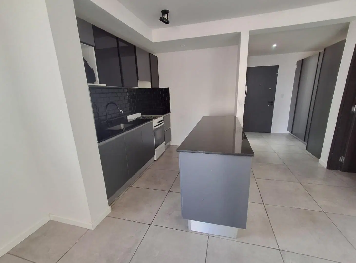 Excelente piso exclusivo departamento de dos dormitorios en alquiler J. M. de Rosas al 1500 Rosario 2
