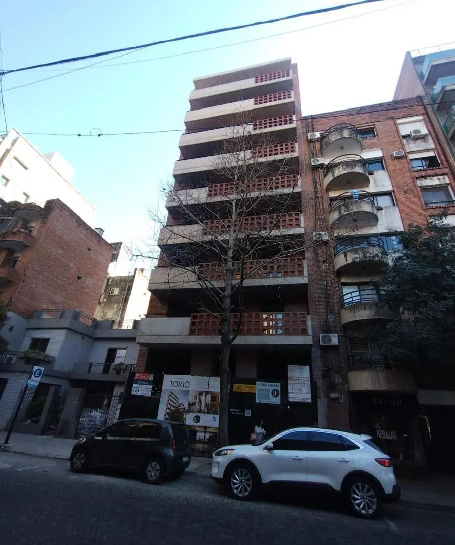Departamento en venta de dos dormitorios en construcción en Centro de Rosario 1