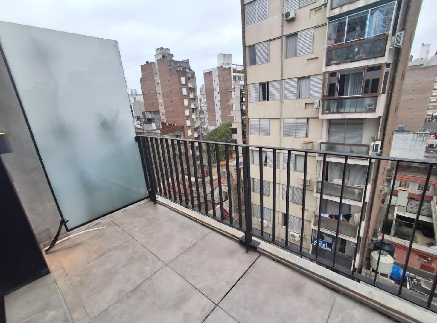 Foto de Excelente departamento monoambiente en alquiler Juan Manuel de Rosas, imagen 4