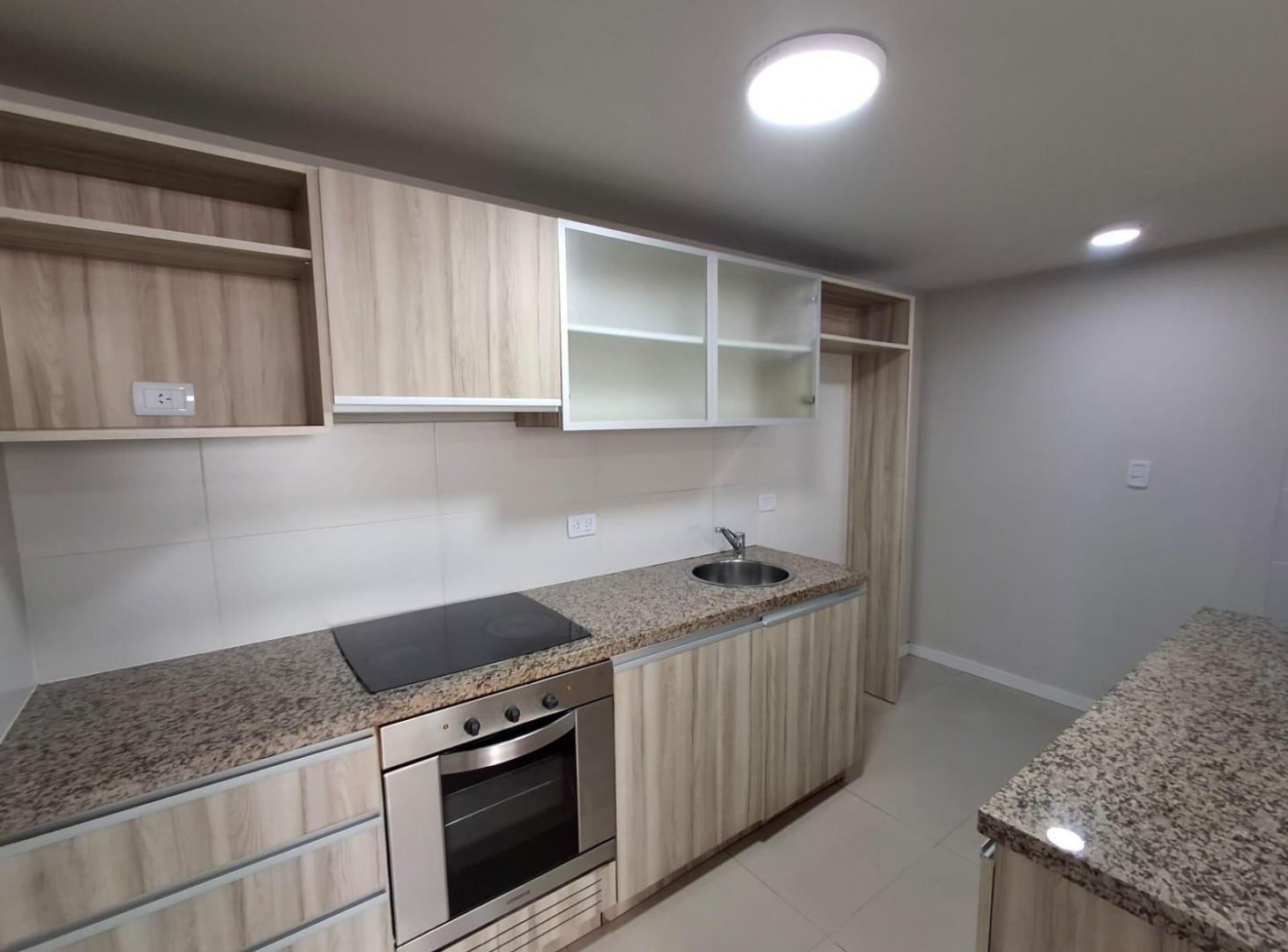 Foto de Departamento de un dormitorio con cochera en San Juan al 3000 Rosario, imagen 5