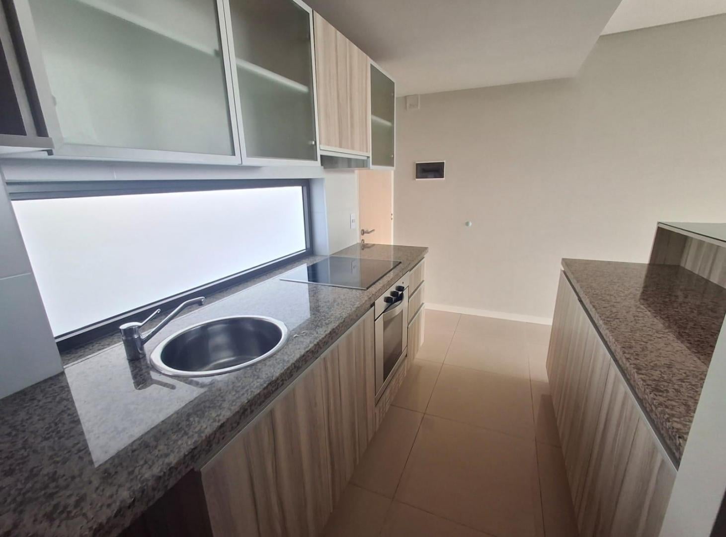 Foto de Departamento de un dormitorio con cochera en San Juan al 3000 Rosario, imagen 1