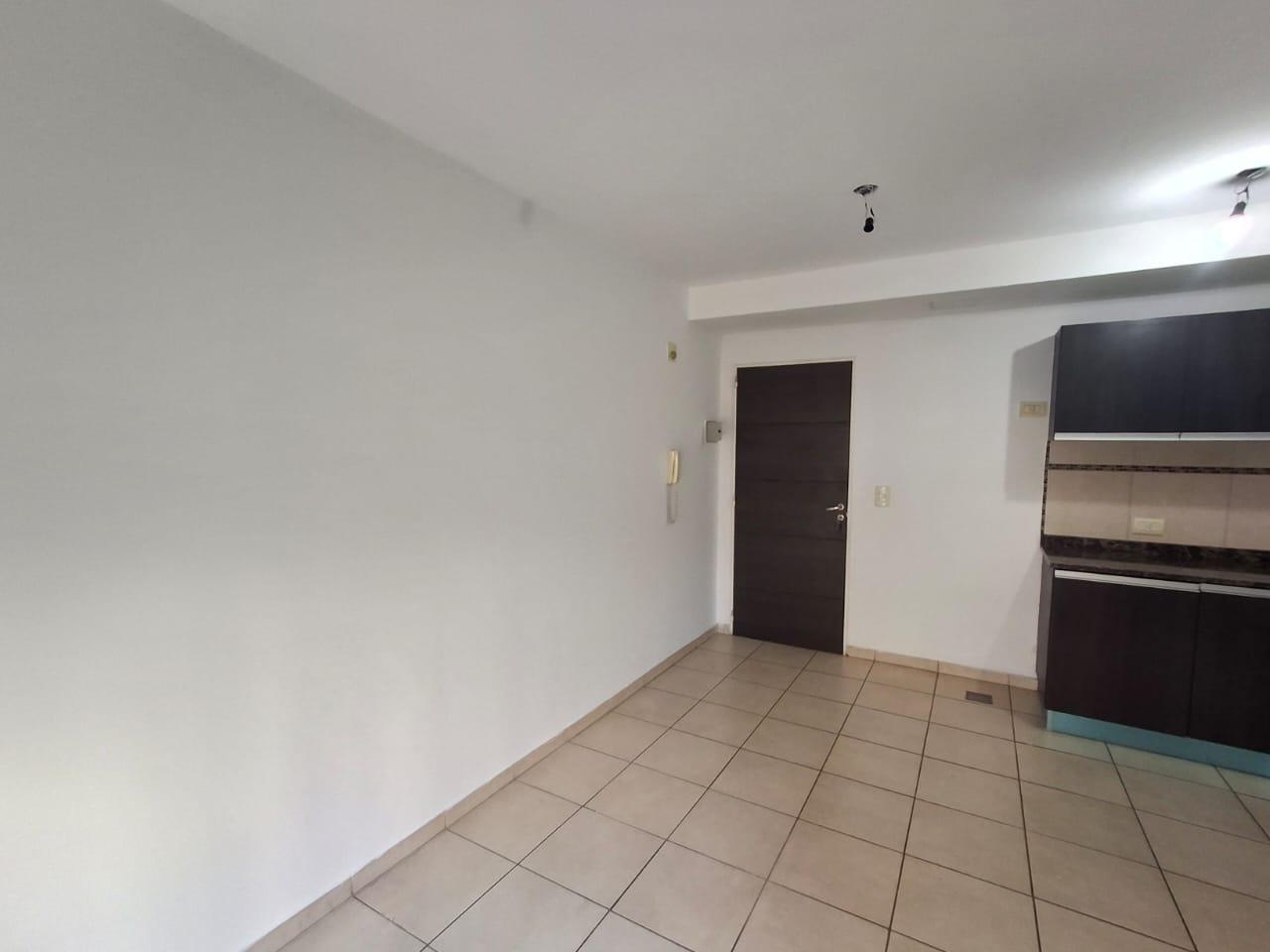 Foto de Departamento 1 dormitorio en Alquiler ubicado en 3 de Febrero al 3200, imagen 5