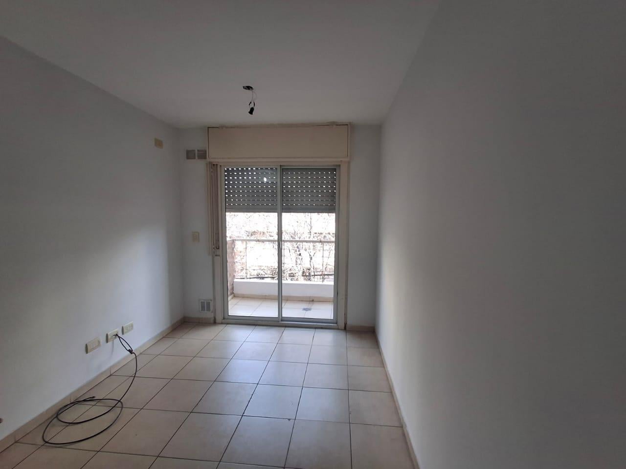 Foto de Departamento 1 dormitorio en Alquiler ubicado en 3 de Febrero al 3200, imagen 1