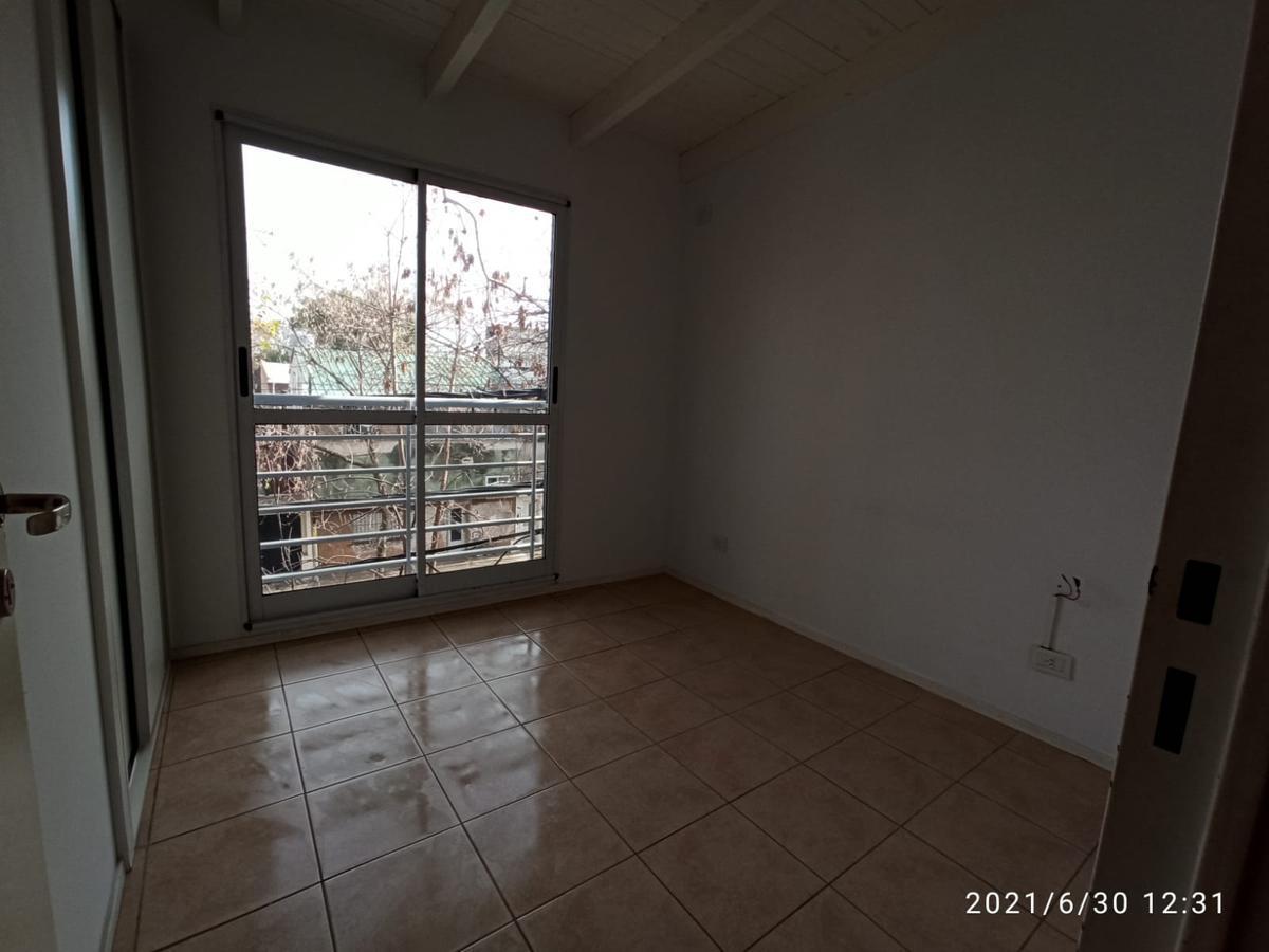 Foto de Alquiler departamento Lavalle al1300 Rosario Echesortu, imagen 4