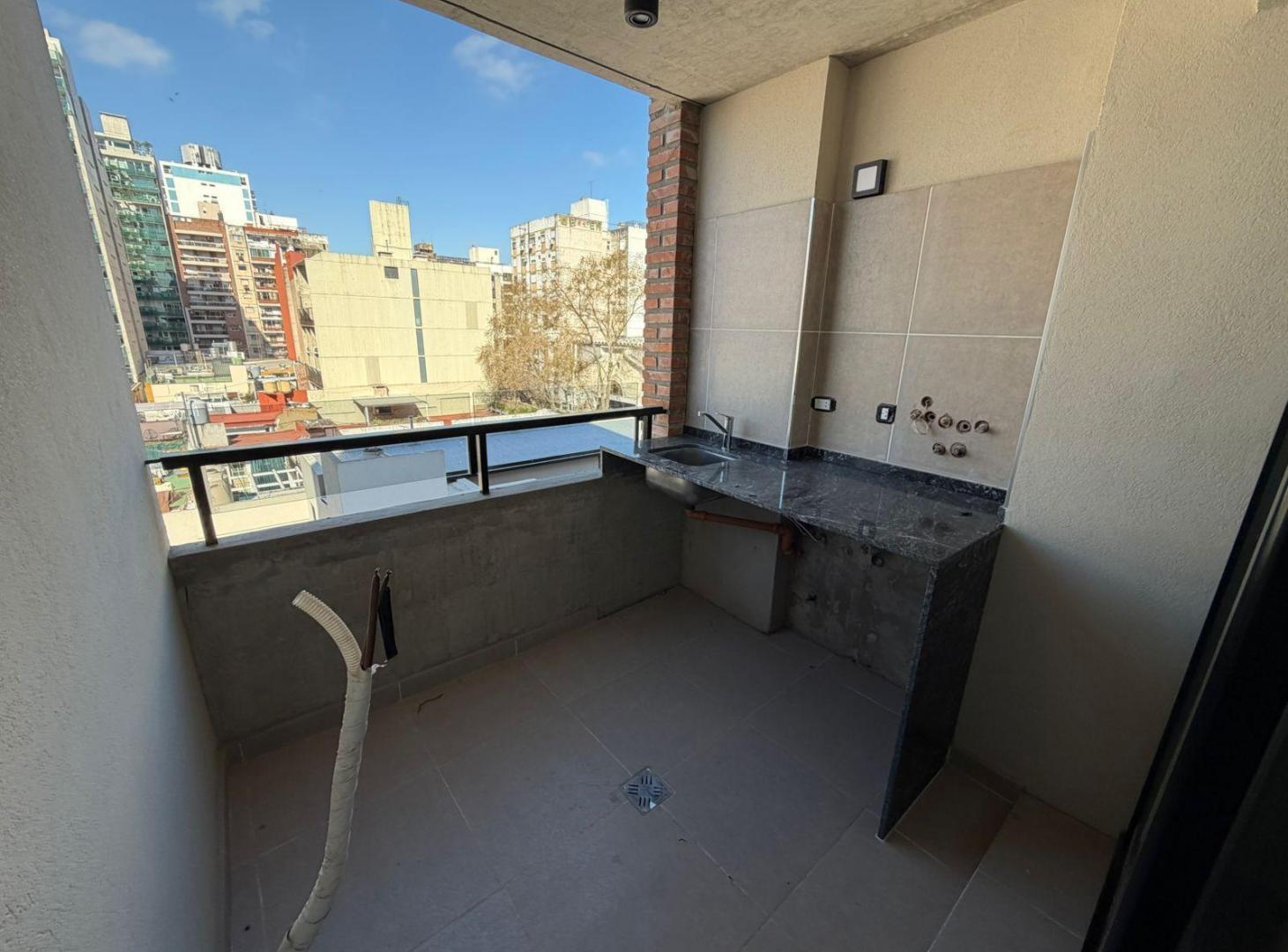 Foto de VENTA Semipisos de 1 y 2 dormitorios en Santa Fe 2373 Rosario, imagen 5