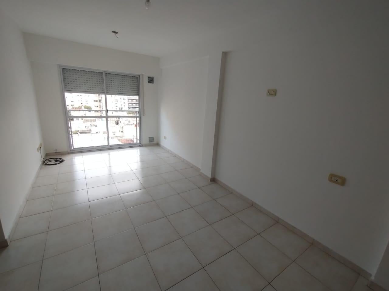 Foto de Departamento en alquiler ubicado en Mendoza al 600 Rosario, imagen 1