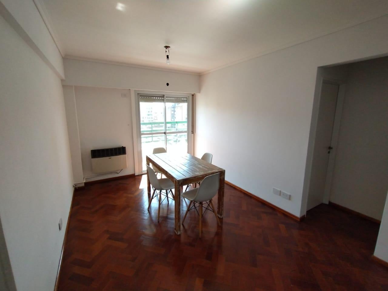 Foto de Departamento en Alquiler Rosario Centro Paraguay al 400, imagen 1