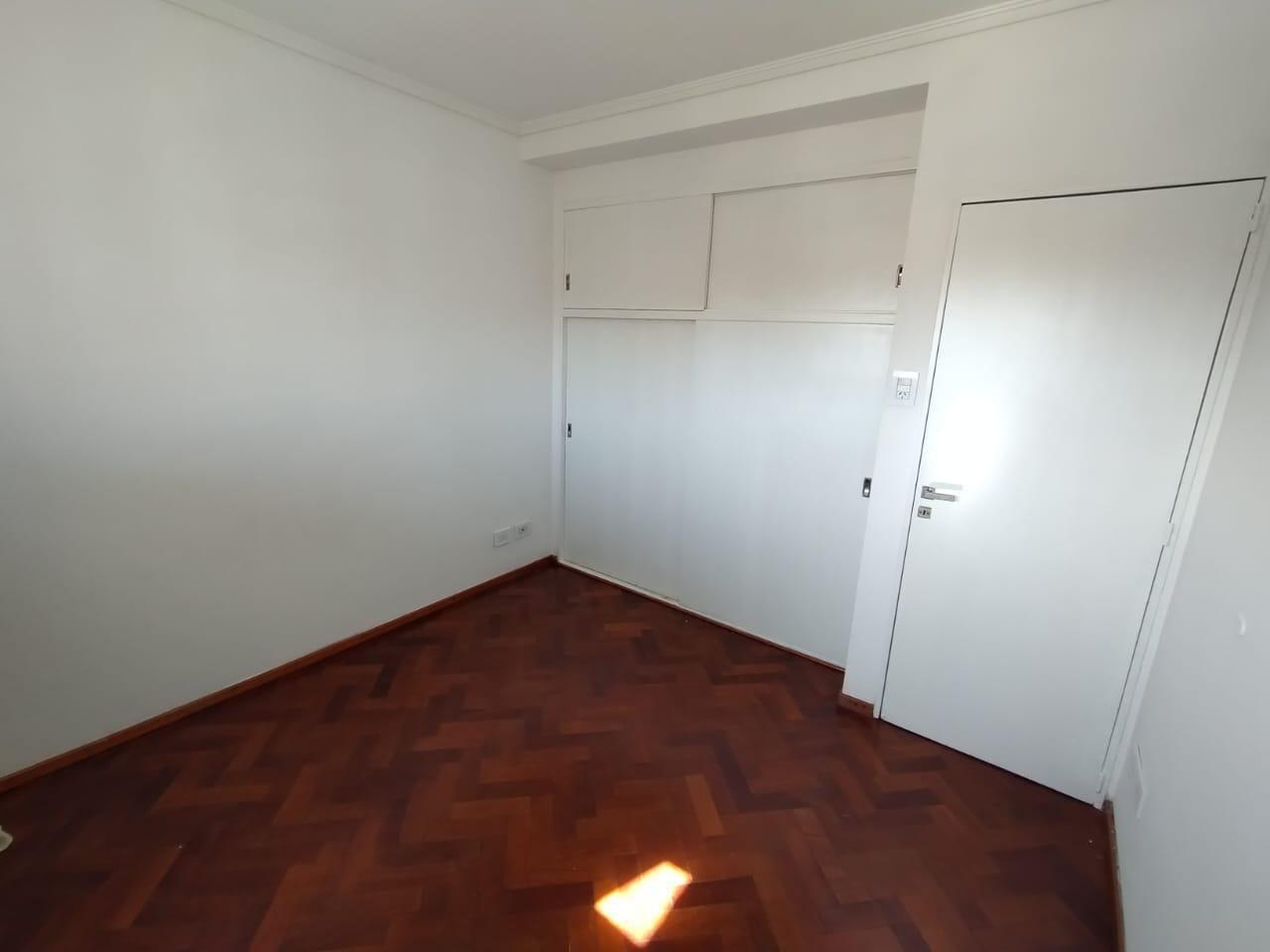Foto de Departamento en Alquiler Rosario Centro Paraguay al 400, imagen 2