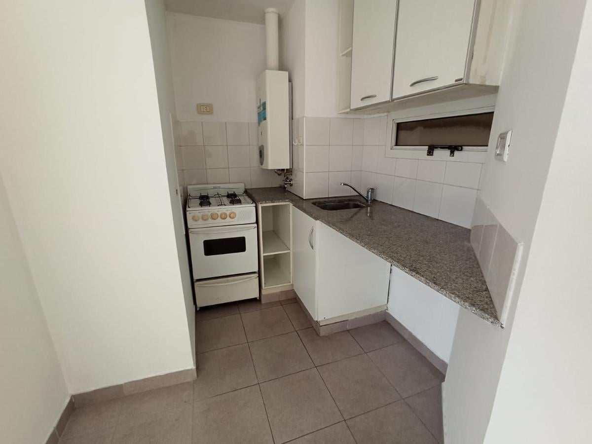 Foto de Departamento de un dormitorio en Alquiler Santa Fe al 2700 Rosario, imagen 2