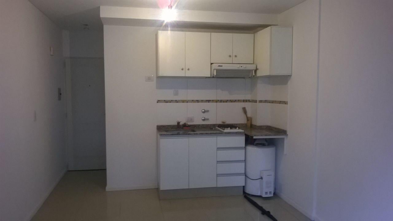 Foto de Departamento en alquiler cercano al rio Brown 1800 Rosario Centro, imagen 3