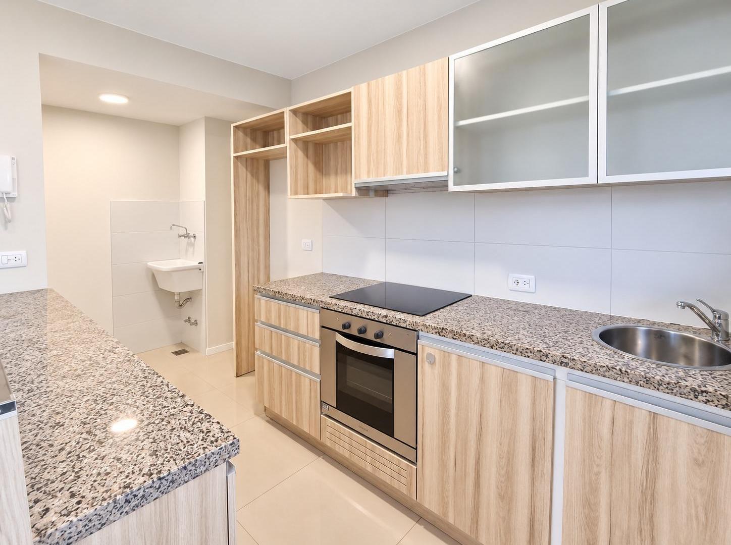 Foto de Departamento en alquiler dos dormitorios con cochera San Juan 3000, imagen 3