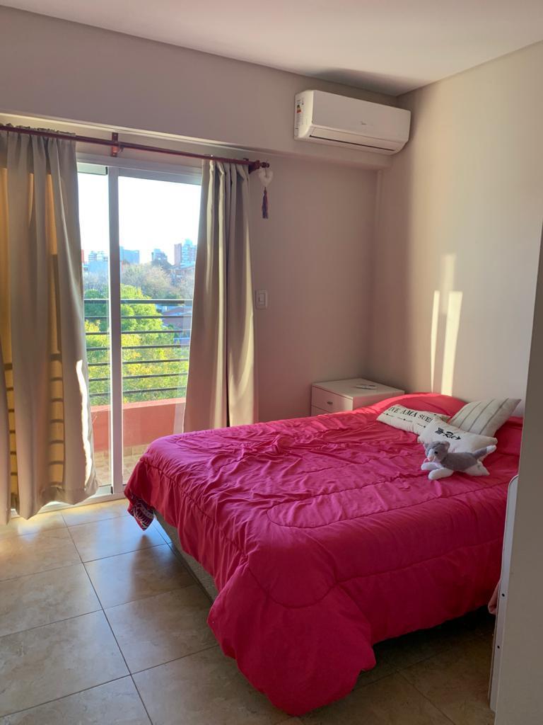 Vende Departamento de 2 Amb. Muy Amplio Luminoso con Cochera en Monte Grande 4