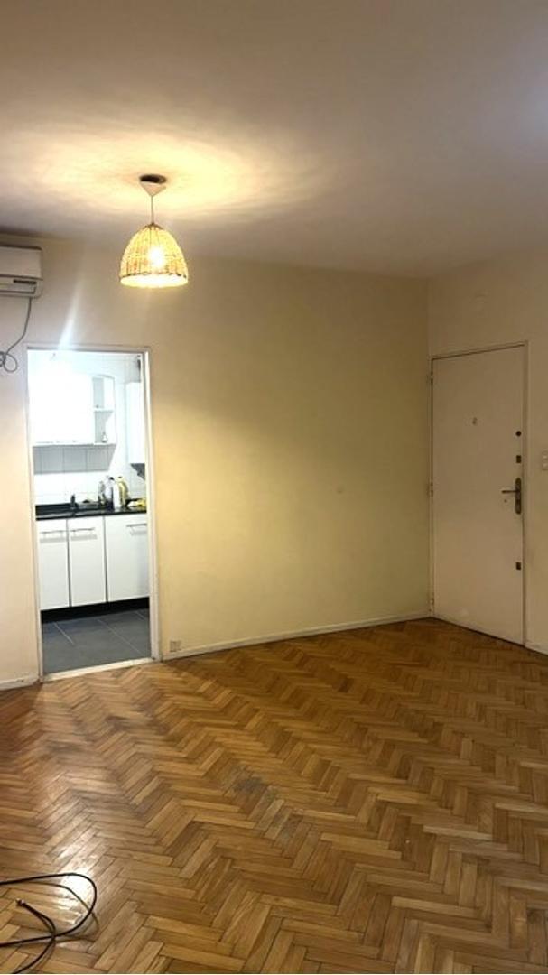 Foto de Comodo dos ambientes con cocina y baño reciclados, imagen 2