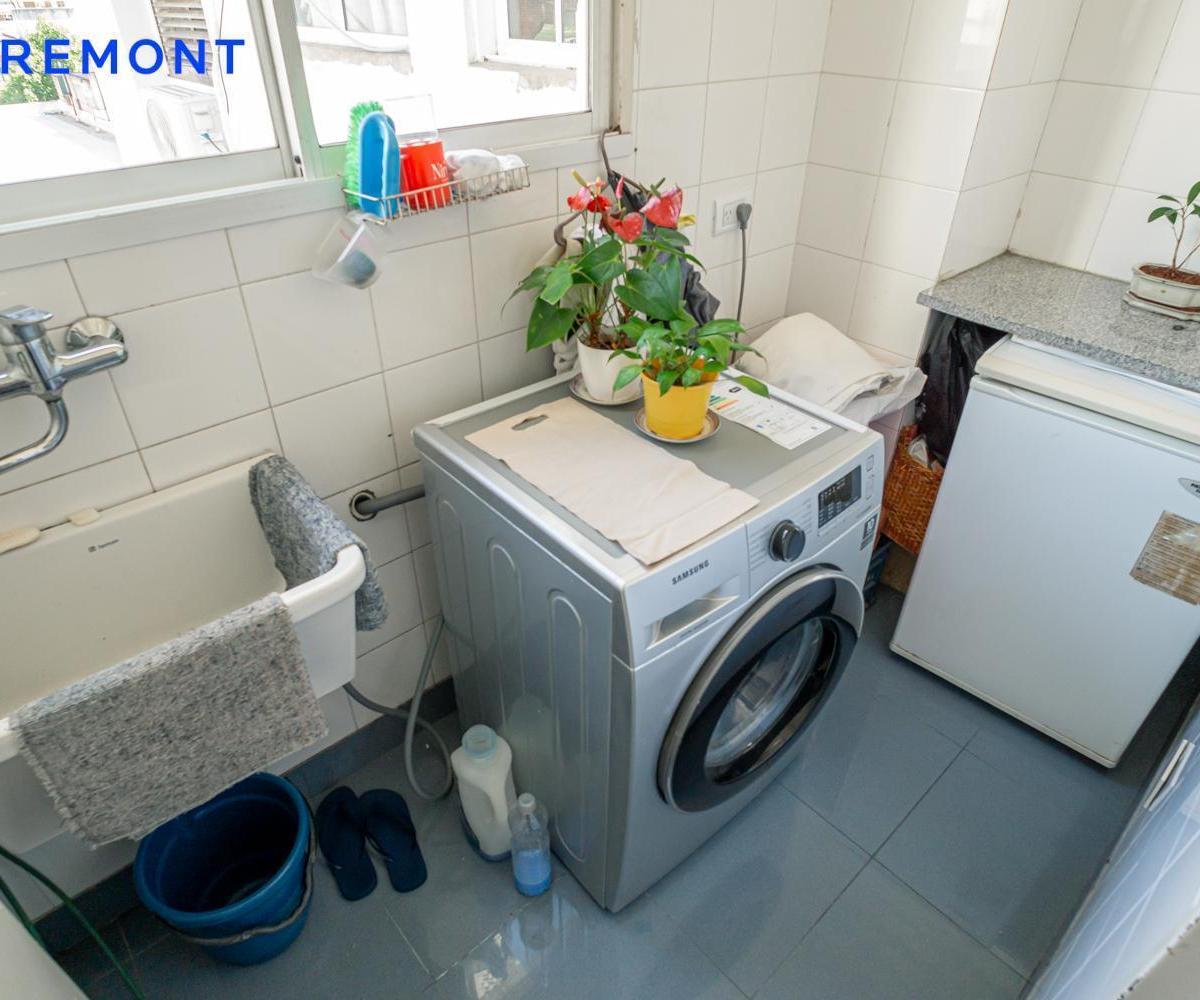 Semipiso de 4 Ambientes con Cochera en Venta en Doblas Al 500 1