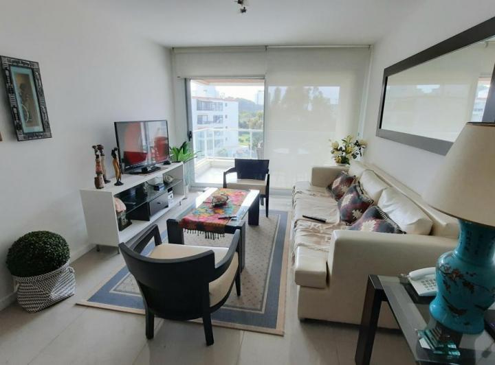 Foto de Departamento - Playa Mansa, imagen 1