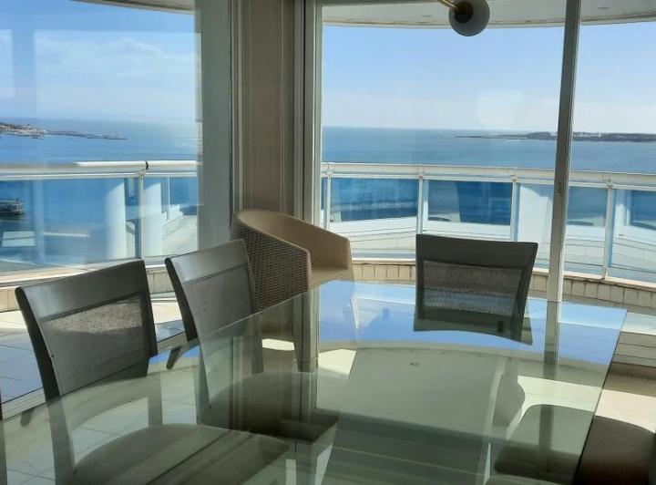 Foto de Departamento en Playa Mansa, imagen 3