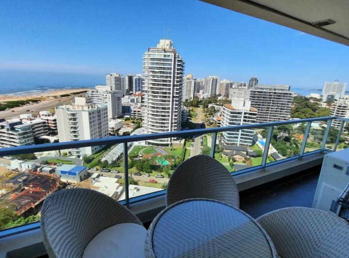 Departamento - Playa Brava