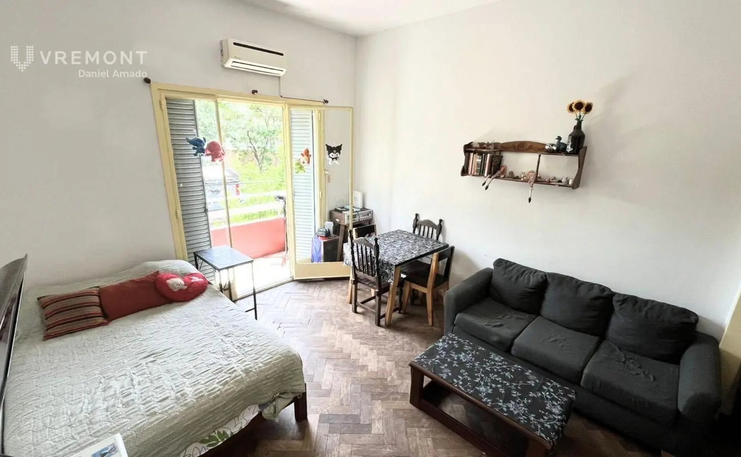 Departamento monoambiente en venta en Constitución con balcón 1