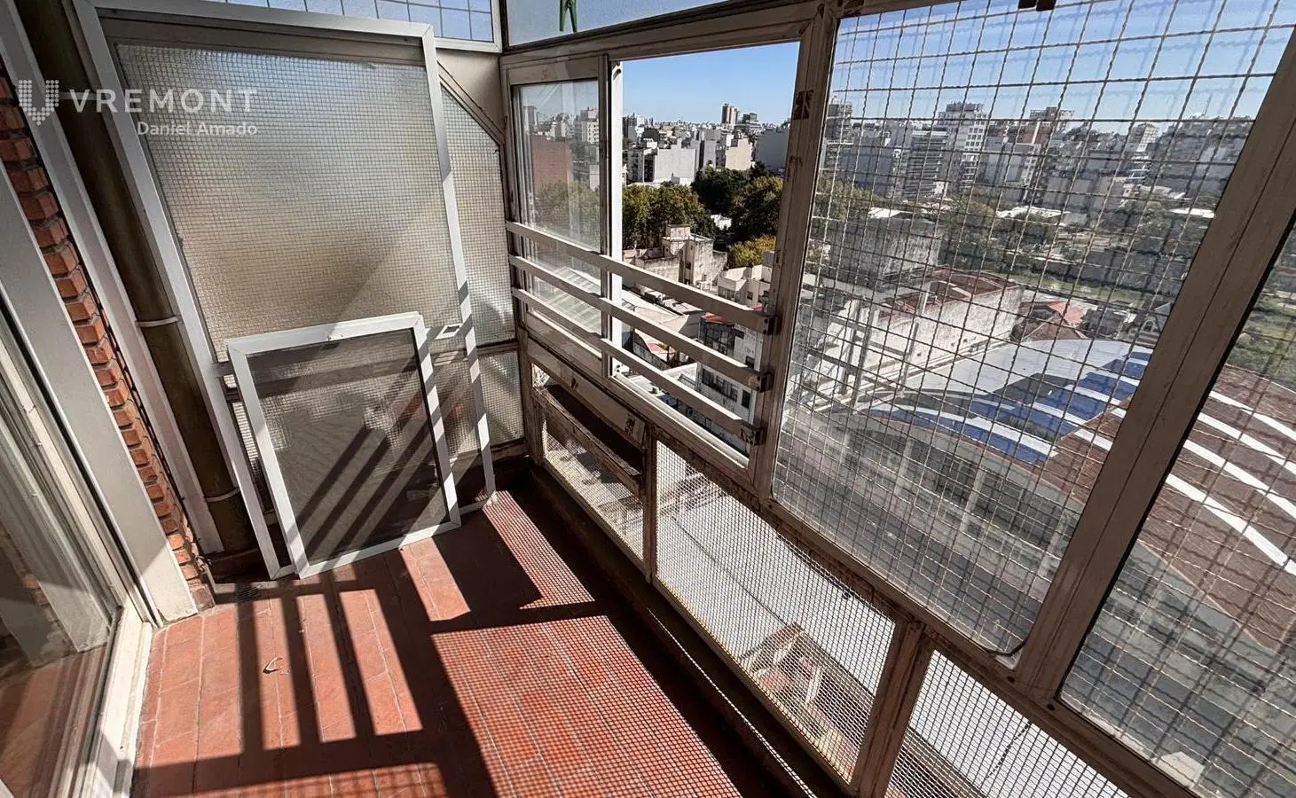 Departamento 4 ambientes en venta en Caballito con cochera y balcon 5