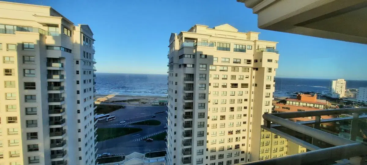 Departamento en Playa Brava 3