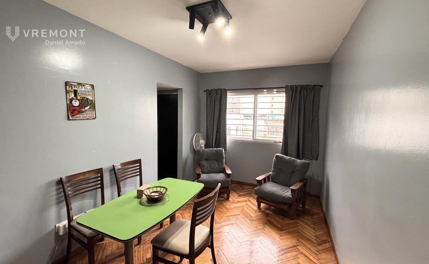 Departamento de 2 ambientes en venta en Caballito apto profesional y/o alquiler temporario.