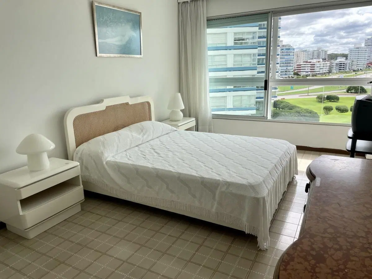 Departamento con vista al mar en la Brava 4